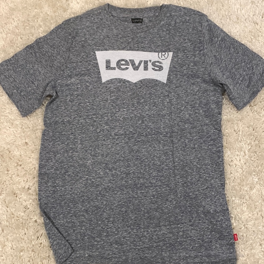 Levi’s T-shirt XL(18-20) (mt2)